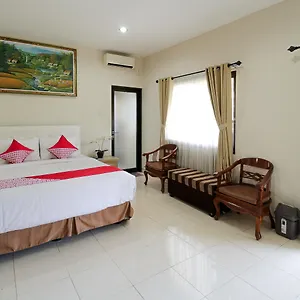 Hotel Oyo 734 Tuban Torres 3*
