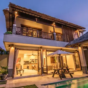 Ikobana Bali Kuta (Bali)