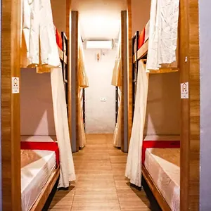Hotell Reddoorz Near Ngurah Rai Airport Kuta 2*