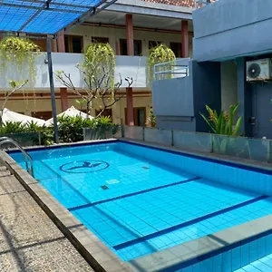 Rabasta Enjoy Kuta 3* Kuta (Bali)