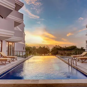 Wyndham Garden Kuta Bali Hotel Kuta Lombok