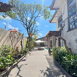 Villa Kuta 5br Private Pool ,near Airport, *