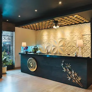 Otel Ohana Kuta