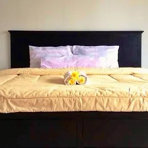 Swandewi Homestay *