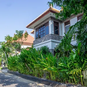 Atres Griya 5 Private Bedroom Kuta