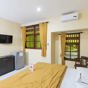 Reddoorz @ Buni Sari Kuta 2 2*