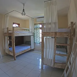 Surfers House *