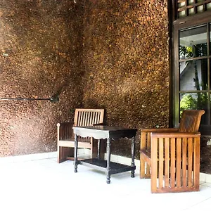 Berlian Hotel