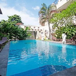 Hotel Zen Paradise Legian 3*