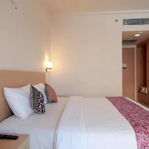 Reddoorz Near Lippo Mall Kuta 3* קוטה לומבוק