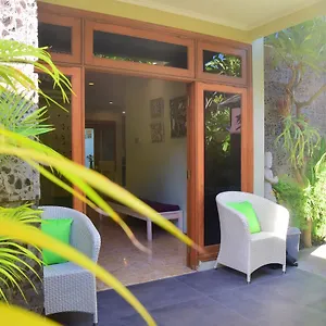 Putu Mira By Maha Bali Kuta (Bali)