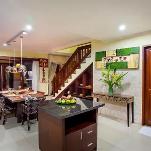 Tiga Samudra Villa Kuta (Bali)