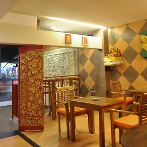 Pensjonat Kuta Sari House Kuta Lombok
