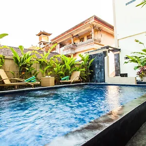 Hotel Luckys 2*