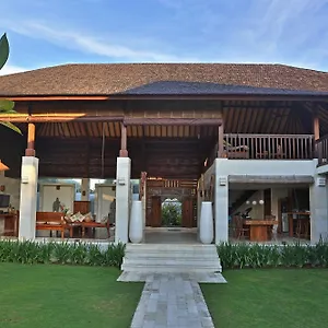 Nelayan Hotel 4*