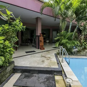 Nida Pantai Berawa Discovery Mall Hotel