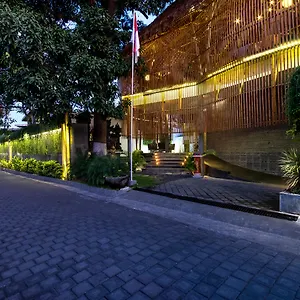 Taman Mesari Luxury Villas-seminyak Кута