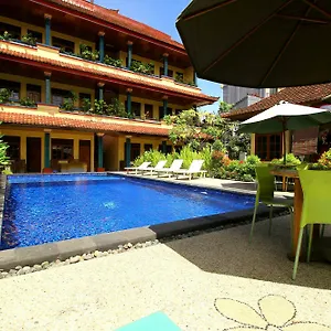 Dua Dara Kuta Hotel 2*